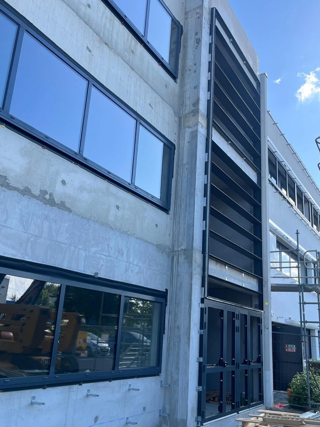 Menuiseries du bâtiment Aftec à Rennes — photo 2