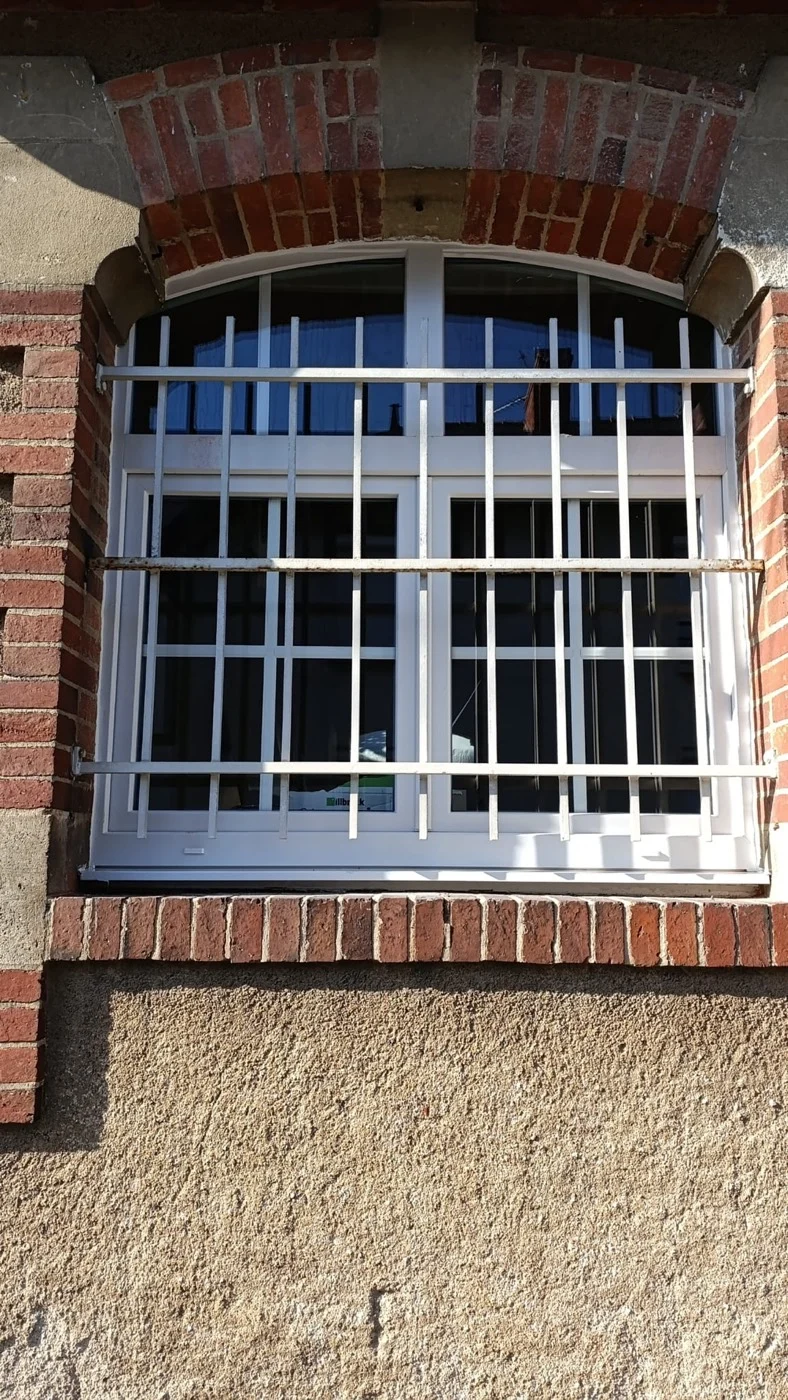 Fenêtre bois d’une école à Angers